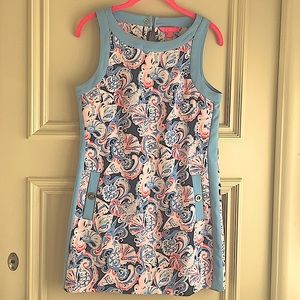 Beautiful details bright hapoy colors